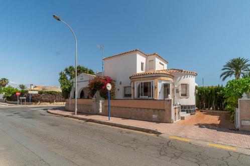 Naar het zuiden georiënteerde vrijstaande Villa in Spanje, Immo, Buitenland, Spanje