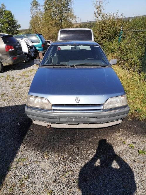 Renault 25 GTD, Auto's, Oldtimers, Particulier, Centrale vergrendeling, Elektrische ramen, Lichtmetalen velgen, Metaalkleur, Renault