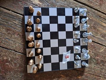 Petit jeu d'échecs., 1 ou 2 joueurs, Enlèvement ou Envoi, Comme neuf