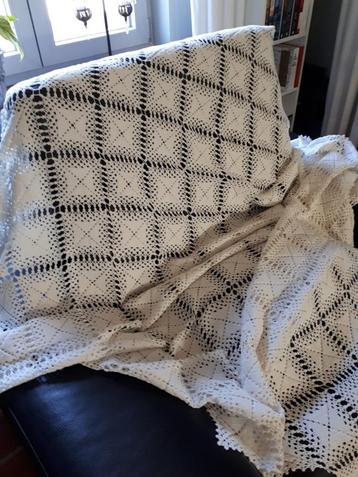 Sprei,plaid beschikbaar voor biedingen