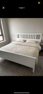 Wit Ikea hemnes bed + lattenbodems, Huis en Inrichting, Ophalen, Wit