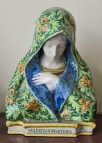 Buste " Vas insigne devotionis", Enlèvement