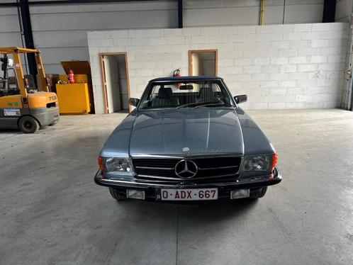 Mercedes SL380 1984, Auto's, Oldtimers, Particulier, Mercedes-Benz, Benzine, Cabriolet, 2 deurs, Automaat, Zilver of Grijs, Grijs