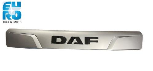 DAF CF E6 MOTORKAP PLAAT FACELIFT NA 2017 MET D.A.F. LETTERS, Auto-onderdelen, Vrachtwagen-onderdelen, DAF, Carrosserie en Plaatwerk