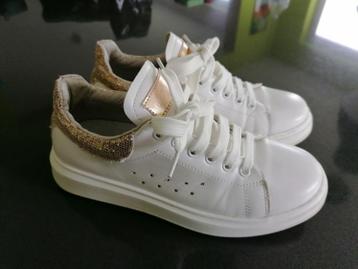 Chaussures Milo & Mila pour filles, taille 35 *Parfait état*, Milo & Mila, Enlèvement ou Envoi, Comme neuf, Chaussures