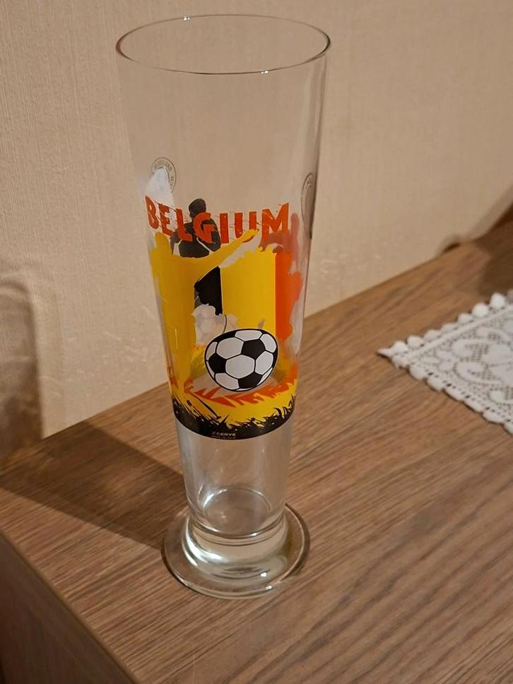 Voetbal-Bierglas / Rode Duivels / Belgium, Verzamelen, Glas en Drinkglazen, Zo goed als nieuw, Bierglas, Ophalen of Verzenden
