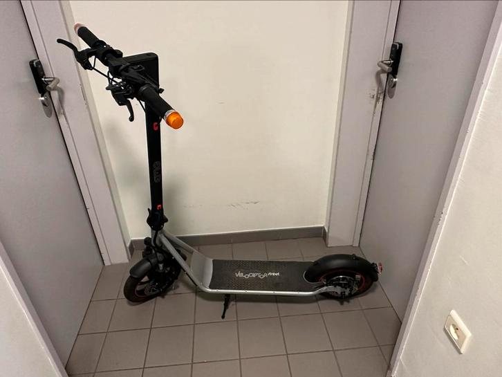EMG Velociptor Street e-step - uitstekende staat, Fietsen en Brommers, Steps, Zo goed als nieuw, Ophalen
