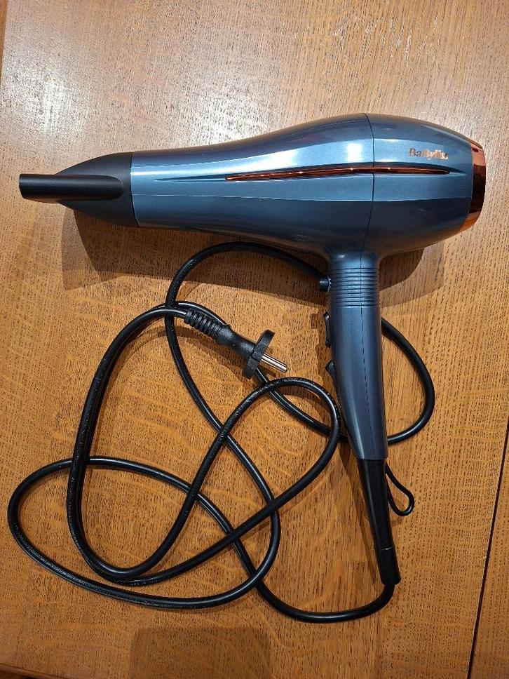 Sèche-cheveux BaByliss Denim Luxe Dryer, Bijoux, Sacs & Beauté, Beauté | Soins des cheveux, Neuf, Sèche-cheveux, Enlèvement