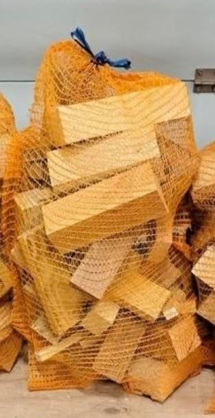 Brandhout in 60L netzak = 2x bouwmarkt formaat, Tuin en Terras, Brandhout, Blokken, Ophalen