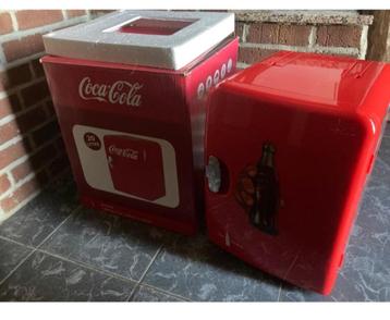 Frigo coca   - édition  125 ème anniversaire disponible aux enchères