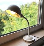 Ikea gebroken witte bureaulamp, Huis en Inrichting, Ophalen, Lampe de bureau, Zo goed als nieuw, Metaal
