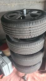 Nieuwe banden op alluminium velgen, Auto-onderdelen, Banden en Velgen, Ophalen, 15 inch, Banden en Velgen, Nieuw