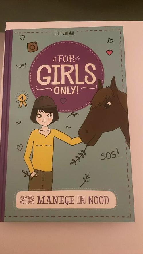 Hetty Van Aar - SOS Manege in nood, Boeken, Kinderboeken | Jeugd | 10 tot 12 jaar, Zo goed als nieuw, Ophalen