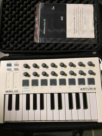 ARTURIA - Minilab MKII + Housse rigide, Musique & Instruments, Enlèvement ou Envoi, Neuf