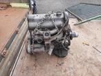 2 ancien moteur mercedes  bar 8, Ophalen