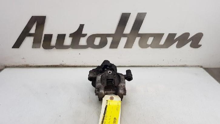 REMKLAUW RECHTS ACHTER Volkswagen Passat Variant (3G5), Auto-onderdelen, Remmen en Aandrijving, Volkswagen, Gebruikt