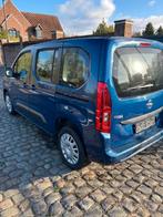 Opel combo 1.5 turbo 7 Plaatsen Bouwjaar 8/2020 Euro 6D, Auto's, Blauw, 7 zetels, Bedrijf, 5 deurs