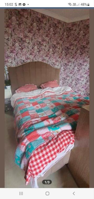Boxspring zgan beschikbaar voor biedingen