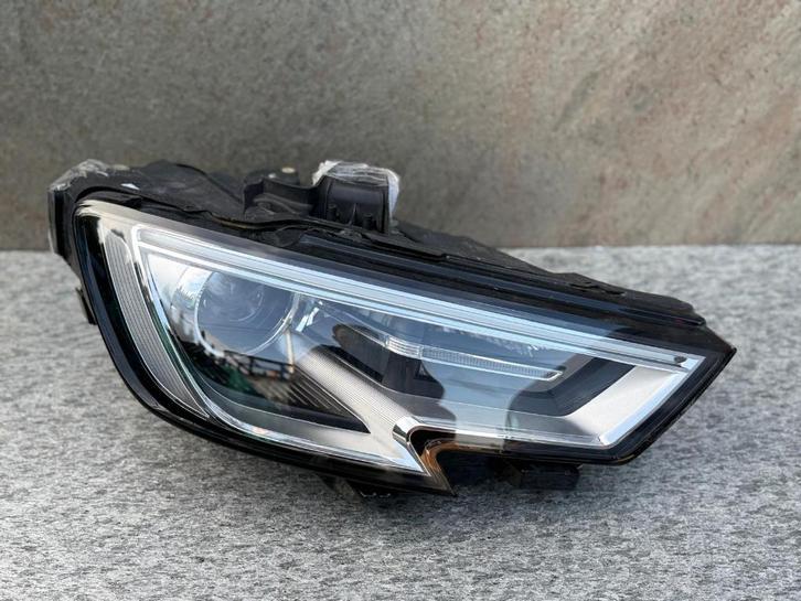 PHARE DROITE AUDI A3 8V LIFT XENON LED 8V0941006E, Autos : Pièces & Accessoires, Éclairage, Audi, Utilisé, Enlèvement