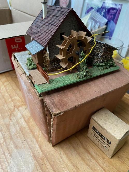 FALLER en VAUPE : 9PCS oude huisjes, Hobby en Vrije tijd, Modeltreinen | H0, Gebruikt, Brug, Tunnel of Gebouw, Gelijkstroom of Wisselstroom