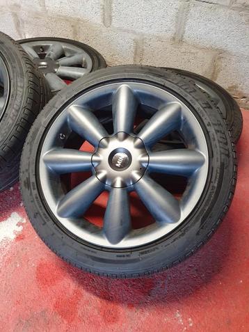 Originele MINI zomerkit met 18" wielen Countryman en Paceman beschikbaar voor biedingen