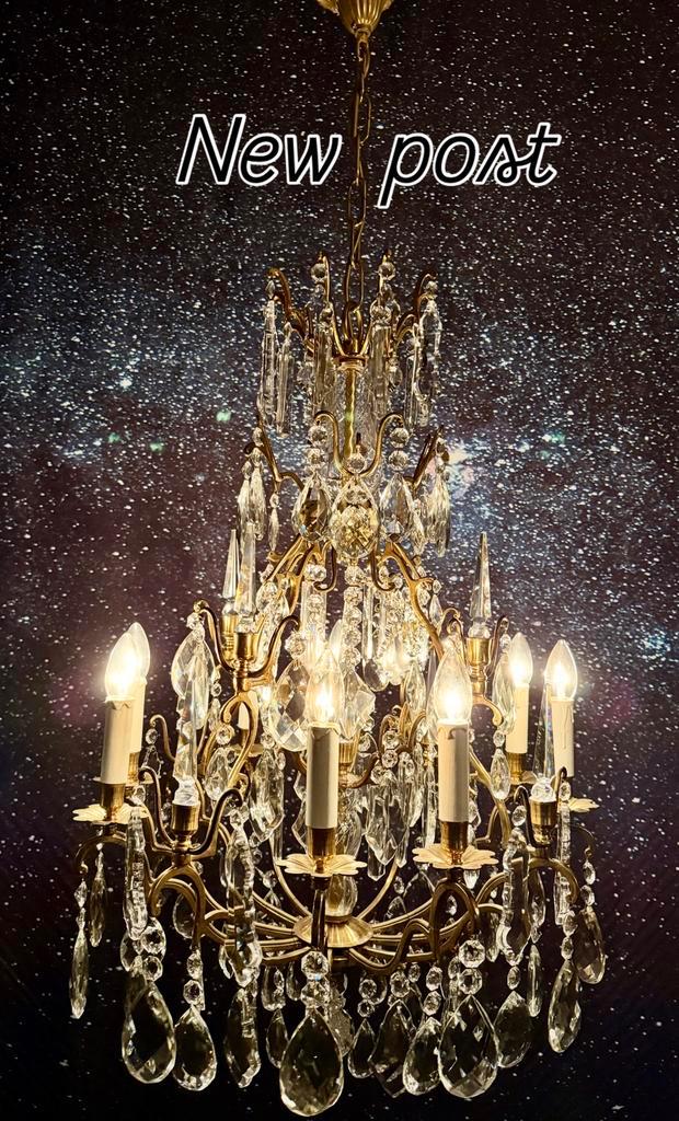 Grand lustre français avec de beaux cristaux ! ! !, Antiquités & Art, Antiquités | Éclairage, Enlèvement ou Envoi