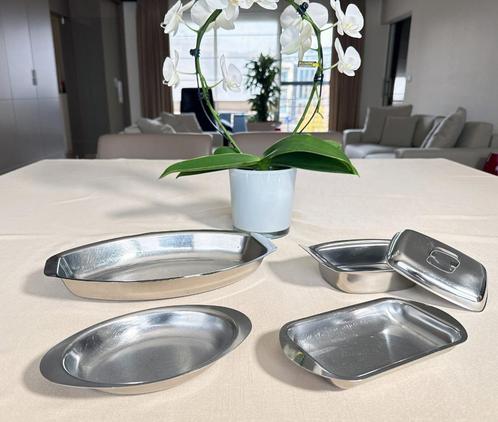 4 inox serveerschalen / schalen / serveerschotels / schotels, Huis en Inrichting, Keuken | Servies, Gebruikt, Schaal of Schalen
