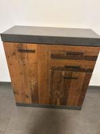 Gratis Kastje voor in de hal, Ophalen, Zo goed als nieuw