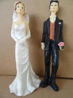 Curiosités couple de mariés figurines 12cm vintage 1970, Enlèvement ou Envoi, Comme neuf, Humain