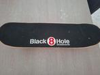Black hole skateboard, Sport en Fitness, Ophalen, Zo goed als nieuw, Skateboard