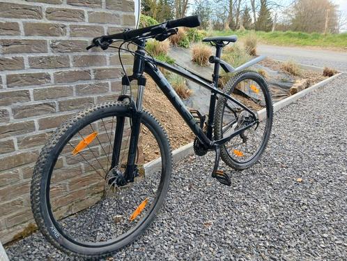 Trek marlin 5 . Très bon état., Fietsen en Brommers, Fietsen | Mountainbikes en ATB, Zo goed als nieuw, Trek, Ophalen