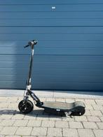 Razor elektrische step E100, Fietsen en Brommers, Ophalen, Zo goed als nieuw