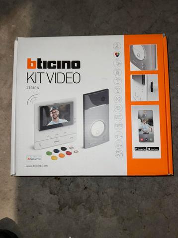 Kit vidéo Bticino 364614 beschikbaar voor biedingen