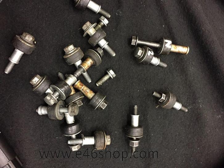 Kleppendeksel boutjes BMW E46 E90 N42 N46 MOTOR, Auto-onderdelen, Motor en Toebehoren, BMW, Gebruikt, Ophalen of Verzenden