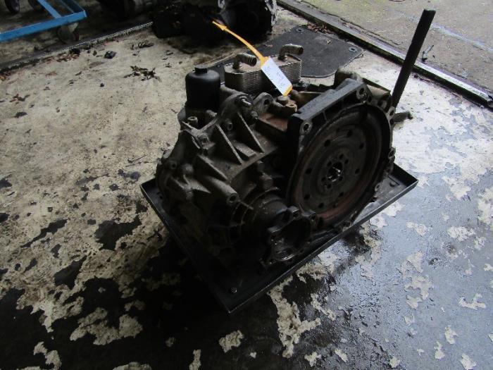 Automaatbak van een Volkswagen Touran, Auto-onderdelen, Transmissie en Toebehoren, Volkswagen, Gebruikt, 3 maanden garantie, Ophalen of Verzenden