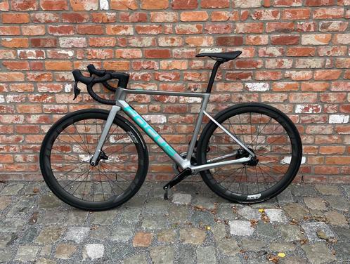 Focus Izalco MAX - Rival AXS 12 speed, Fietsen en Brommers, Fietsen | Racefietsen, Zo goed als nieuw, Ophalen