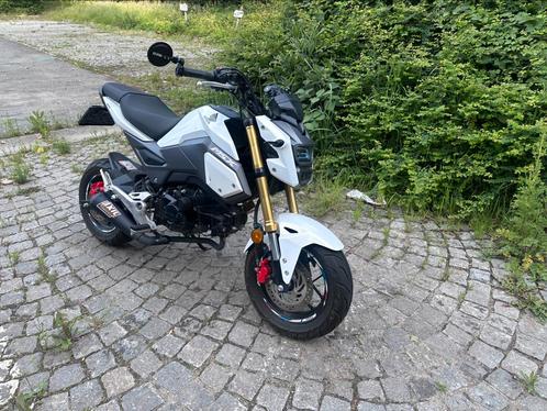 Honda MSX 125 (Grom) | 7.780 km | Vol met top accessoires!, Motoren, Motoren | Honda, Particulier, Naked bike, Ophalen
