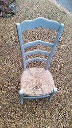 chaise basse avec haut dossier et assise en paille, Antiquités & Art, Antiquités | Meubles | Chaises & Canapés, Enlèvement
