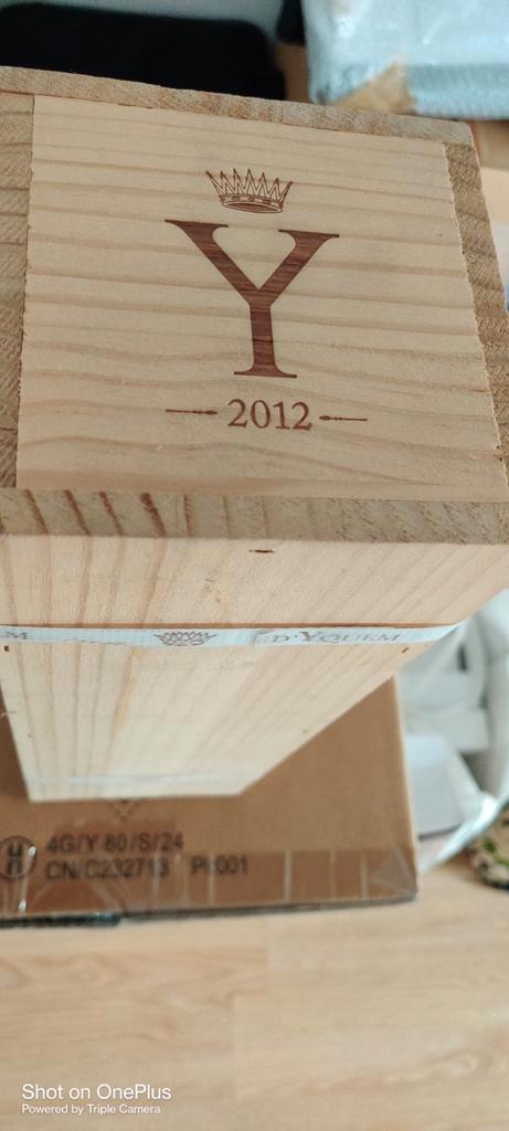 Vend vin blanc  grand cru château d yquem Y sec cuvé spécial, Verzamelen, Wijnen, Witte wijn