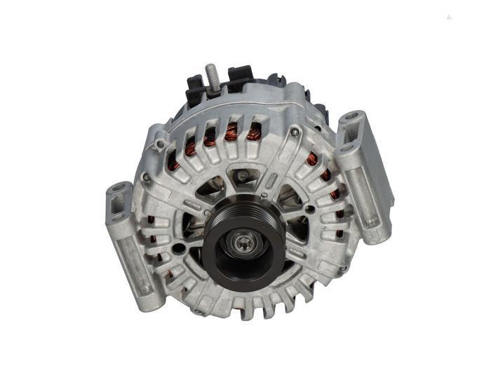 Dynamo van een Mercedes Vito, Auto-onderdelen, Motor en Toebehoren, Mercedes-Benz, Nieuw, 12 maanden garantie, Ophalen of Verzenden