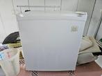 Mini frigo, Electroménager, Réfrigérateurs & Frigos, Comme neuf, Enlèvement, Avec compartiment congélateur, Moins de 75 litres