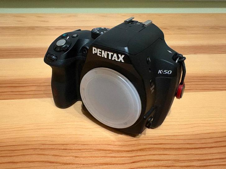 Pentax K-50 (VENDU), TV, Hi-fi & Vidéo, Appareils photo numériques, Comme neuf, Reflex miroir, Pentax, Sans zoom optique, Enlèvement
