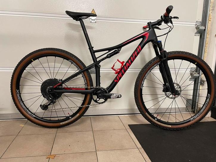 Specialized fully Epic carbon maat medium mtb., Fietsen en Brommers, Fietsen | Mountainbikes en ATB, Ophalen