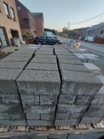 Pavé, Enlèvement, Comme neuf