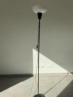 Zwarte vloerlamp met witte kap, Huis en Inrichting, Ophalen, Kunststof, Zo goed als nieuw, 150 tot 200 cm