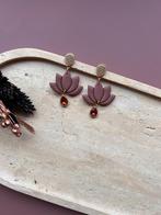 Lotus oorbellen mocha brown, Bijoux, Sacs & Beauté, Boucles d'oreilles, Envoi, Neuf, Brun, Puces ou Clous