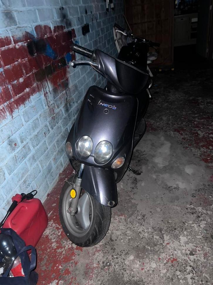 Mbk neos a klassen, Fietsen en Brommers, Scooters | Overige merken, Zo goed als nieuw, Ophalen