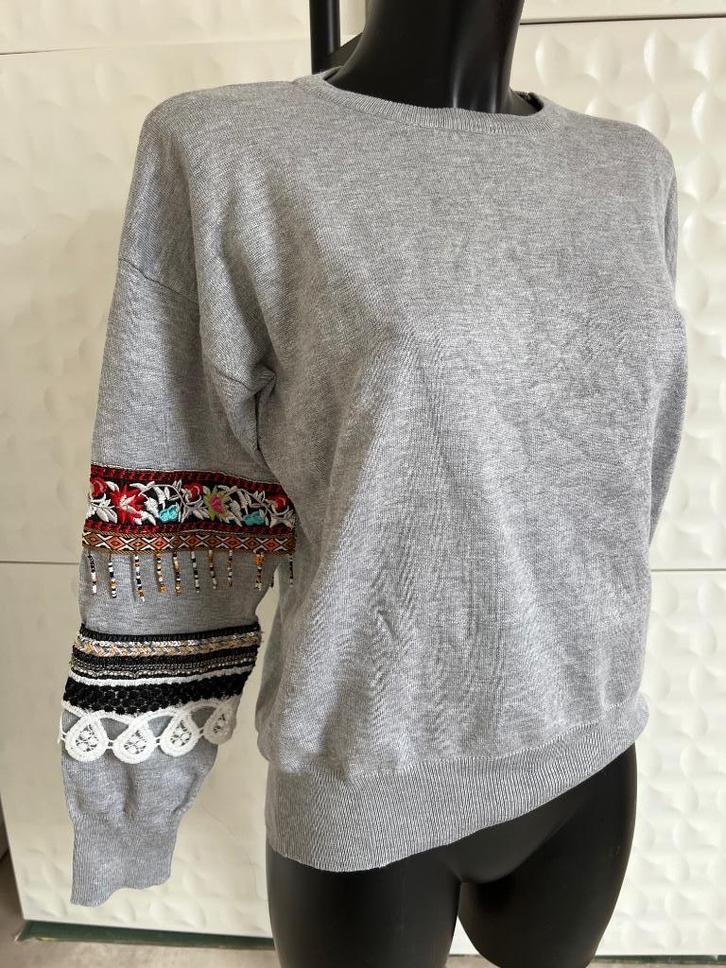 Pull JS Millenium pour femme : Taille Unique, Kleding | Dames, Truien en Vesten, Zo goed als nieuw, Ophalen