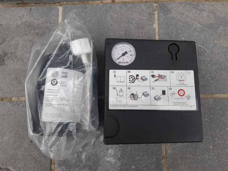 Luchtcompressor voor autobanden 12v stekker + dichtmiddel, Auto-onderdelen, Banden en Velgen, Banden en Velgen, Nieuw, Ophalen of Verzenden