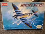 Bouwdoos Spitfire 1/48, Hobby en Vrije tijd, Modelbouw | Vliegtuigen en Helikopters, Ophalen of Verzenden, Zo goed als nieuw